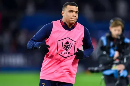 Kylian Mbappé responde a pergunta do Arsenal em meio a ligações com o Liverpool enquanto o Man Utd ‘liga para Marcus Rashford’